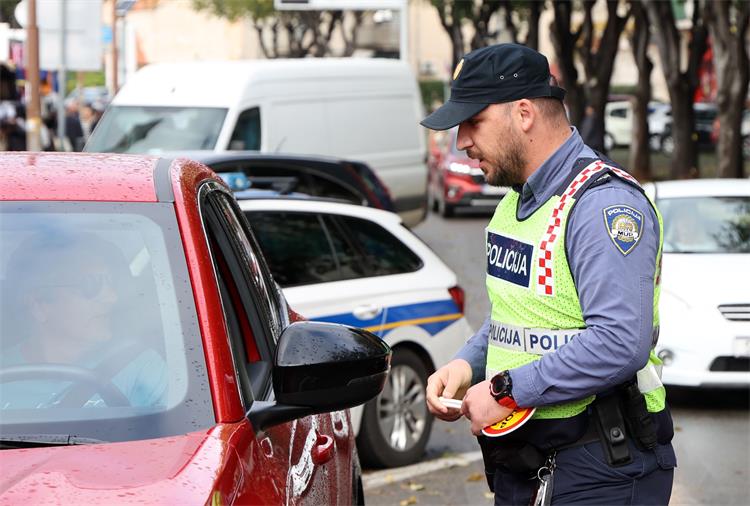 Slika /PU_SK/Galerije/ljubaznost naslovna.jpg